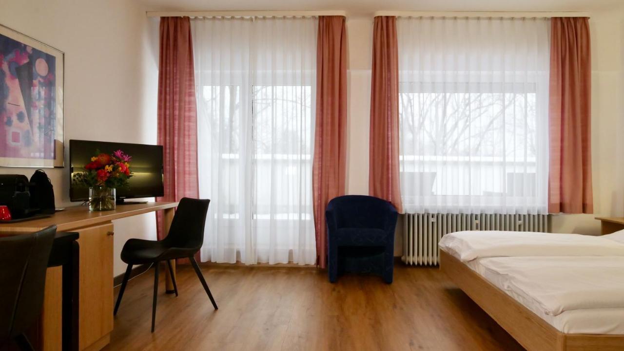 Hotel Pegasus Мюнхен Экстерьер фото
